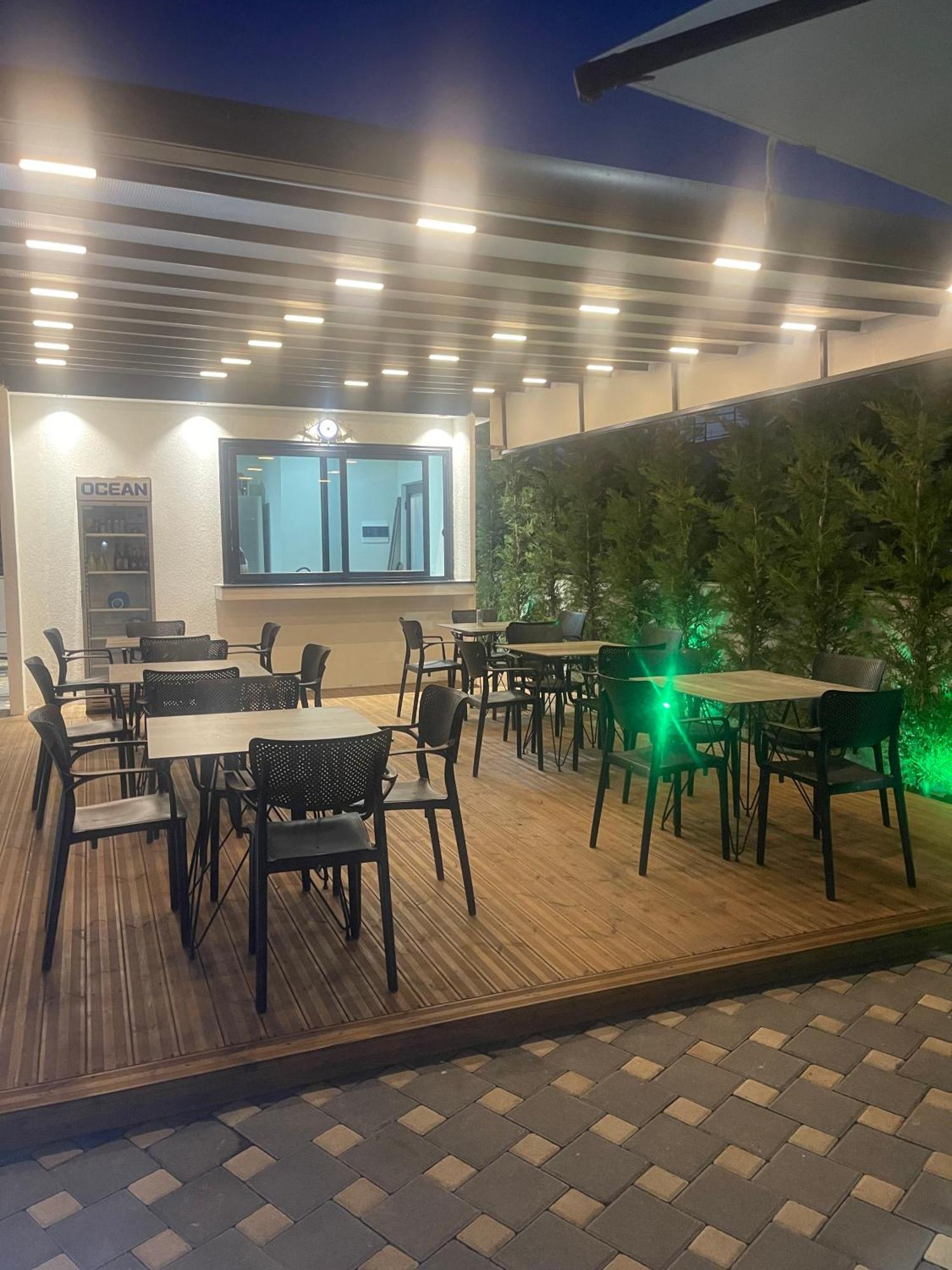 Hotel Aluor Vlorë Exterior foto