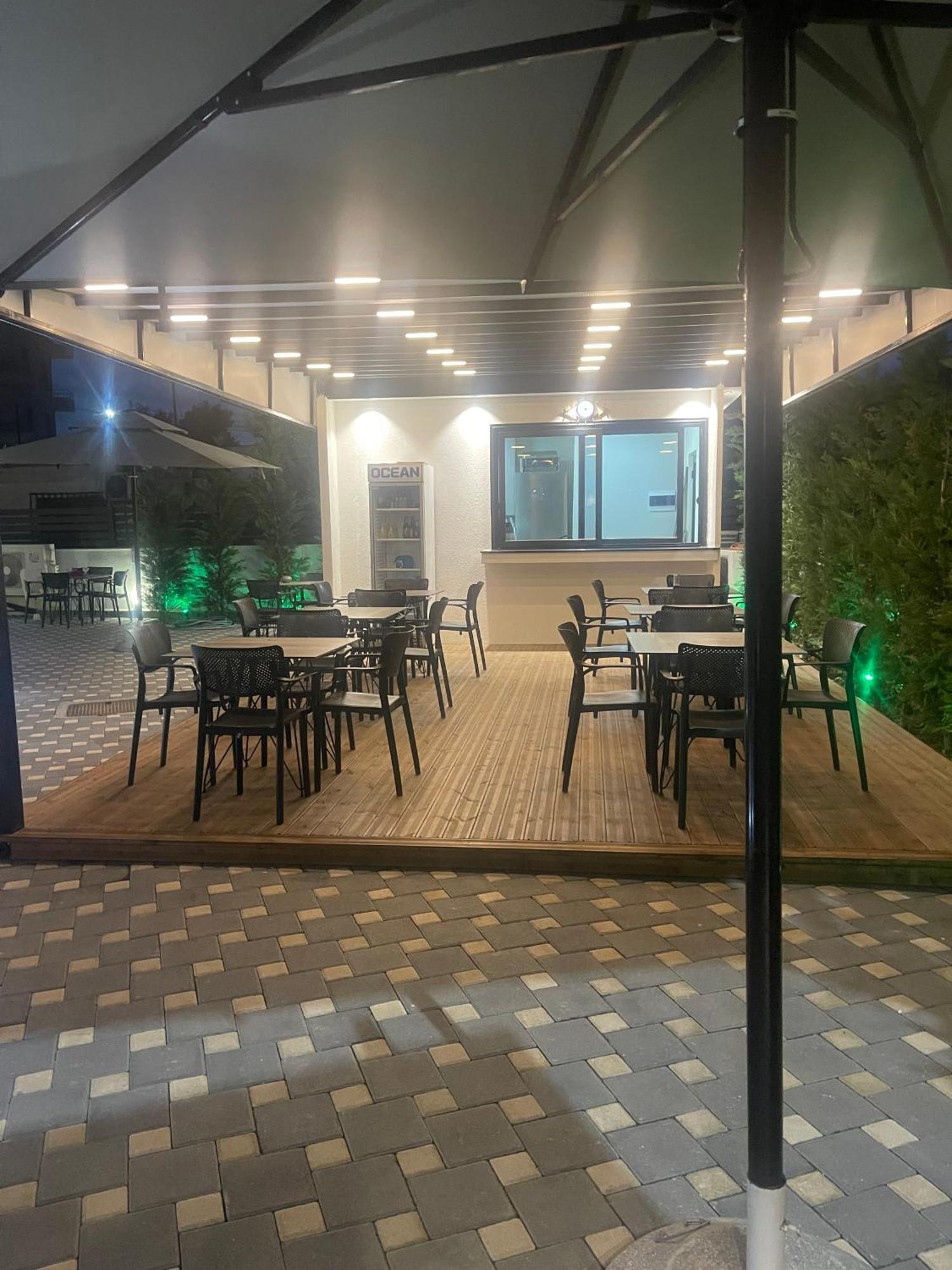 Hotel Aluor Vlorë Exterior foto